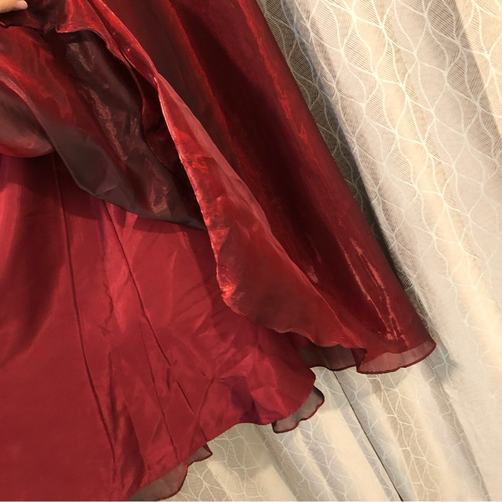 Deep Red Prom Dress - Picture 11 of 17